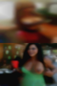 Text woman nude women in Zanesville.